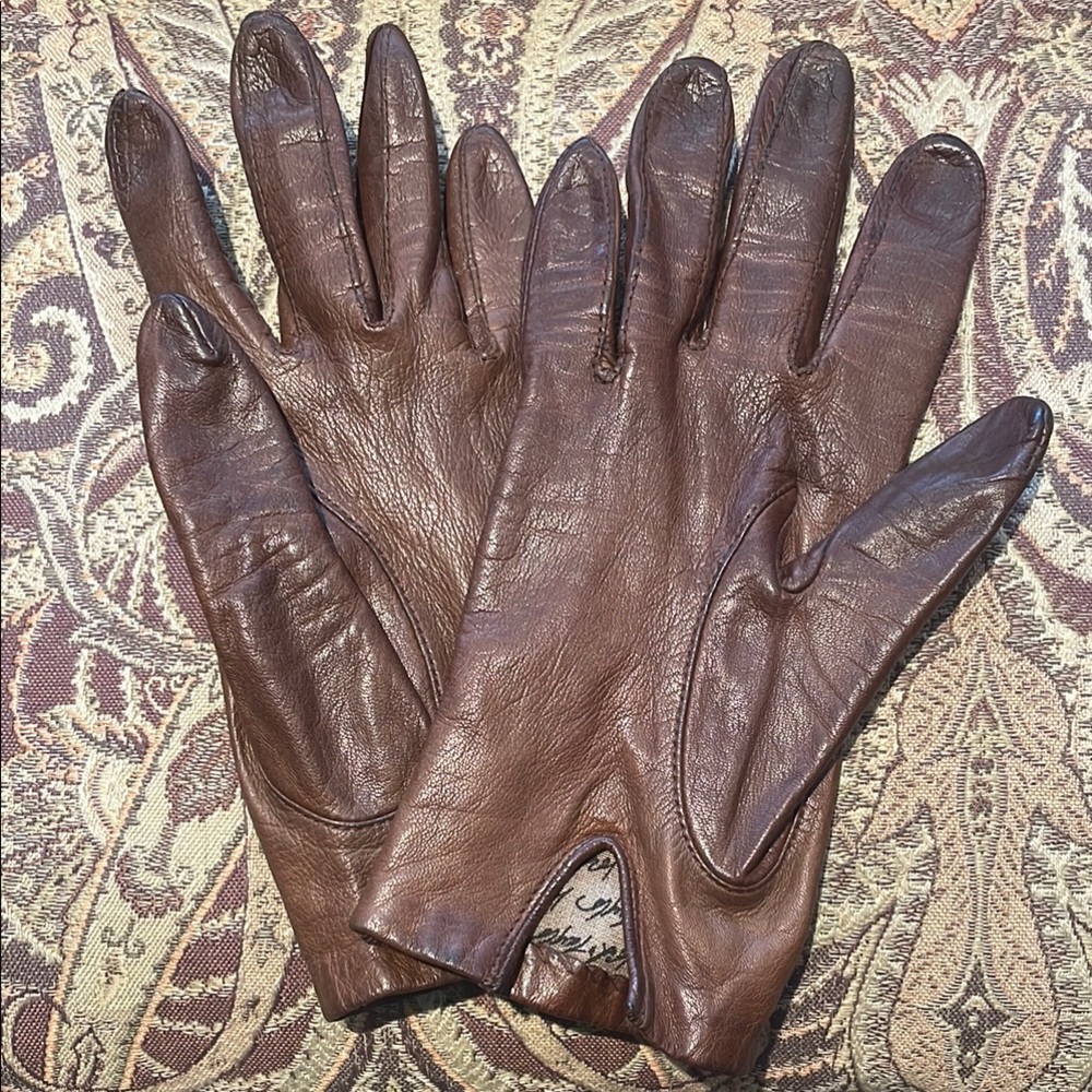Vintage Lord & Taylor leather gloves